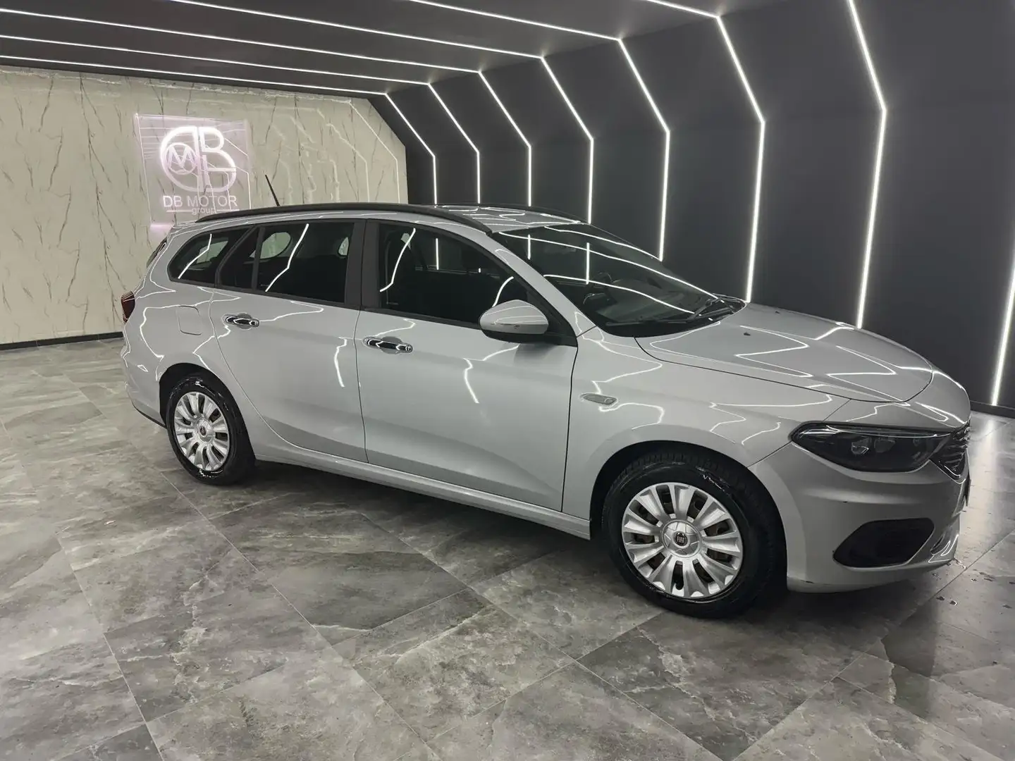 Fiat Tipo Tipo SW II 2016 SW 1.3 mjt Lounge Argento - 2