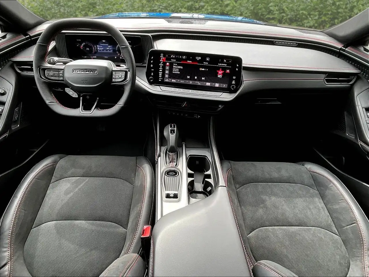 Dodge Charger снимка Dodge Charger