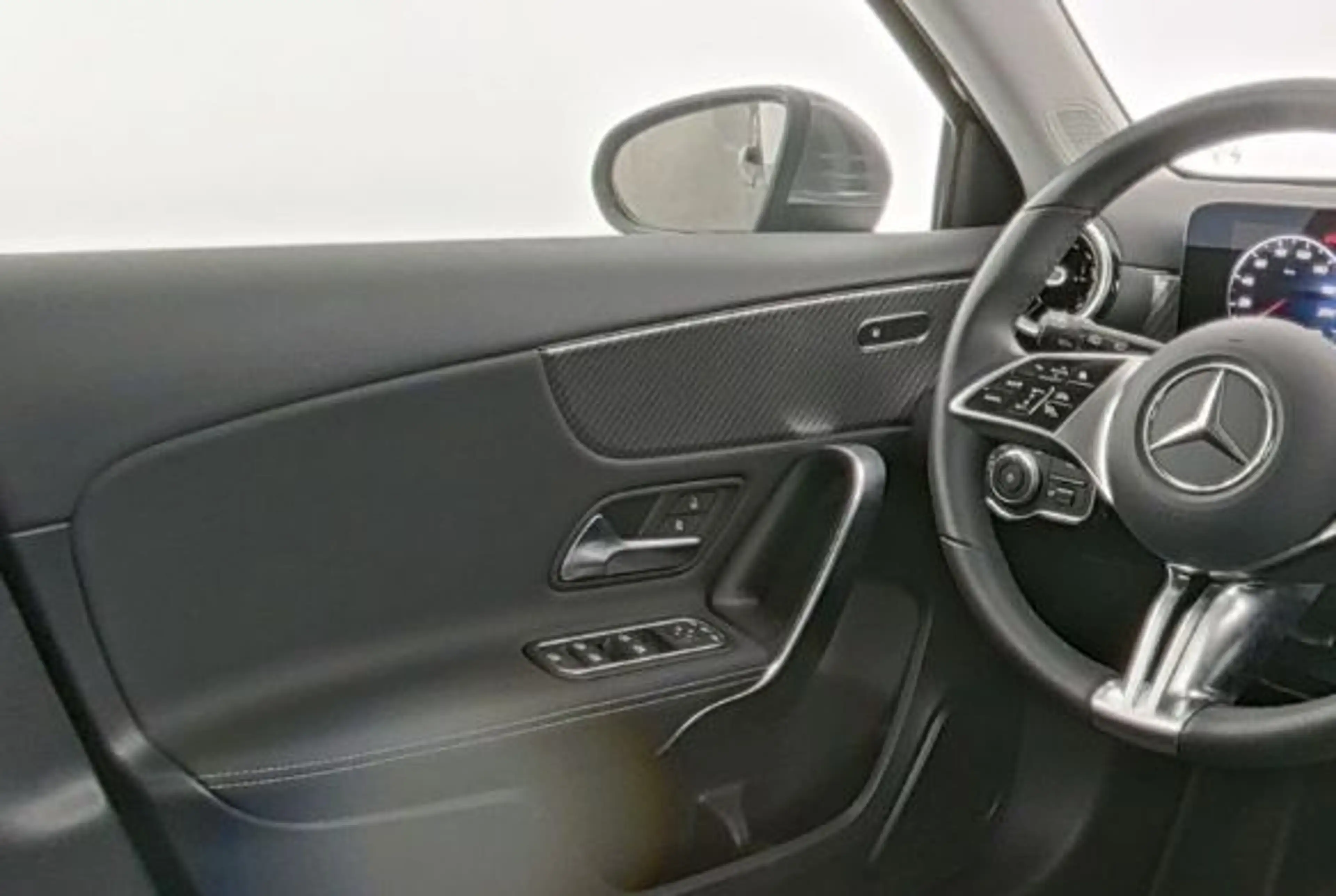 Mercedes-Benz A 180 Progressive-Line — photo 4