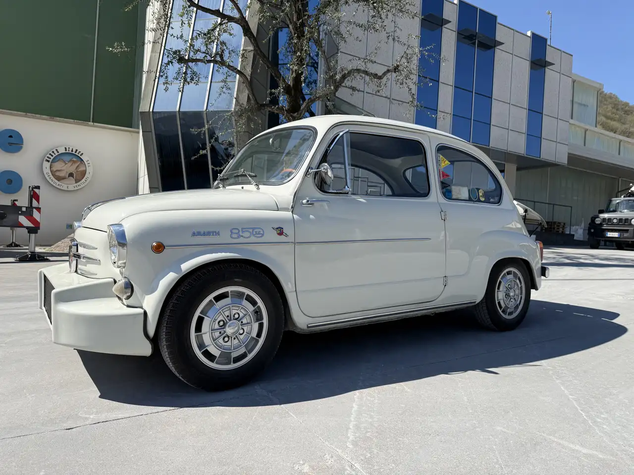 Abarth 850 tC, foto 2