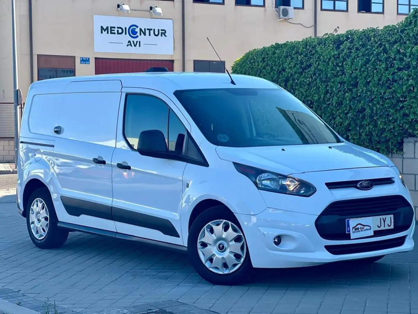 Ford Connect Comercial FT 210 Van L2 Trend 100 Wit - 2