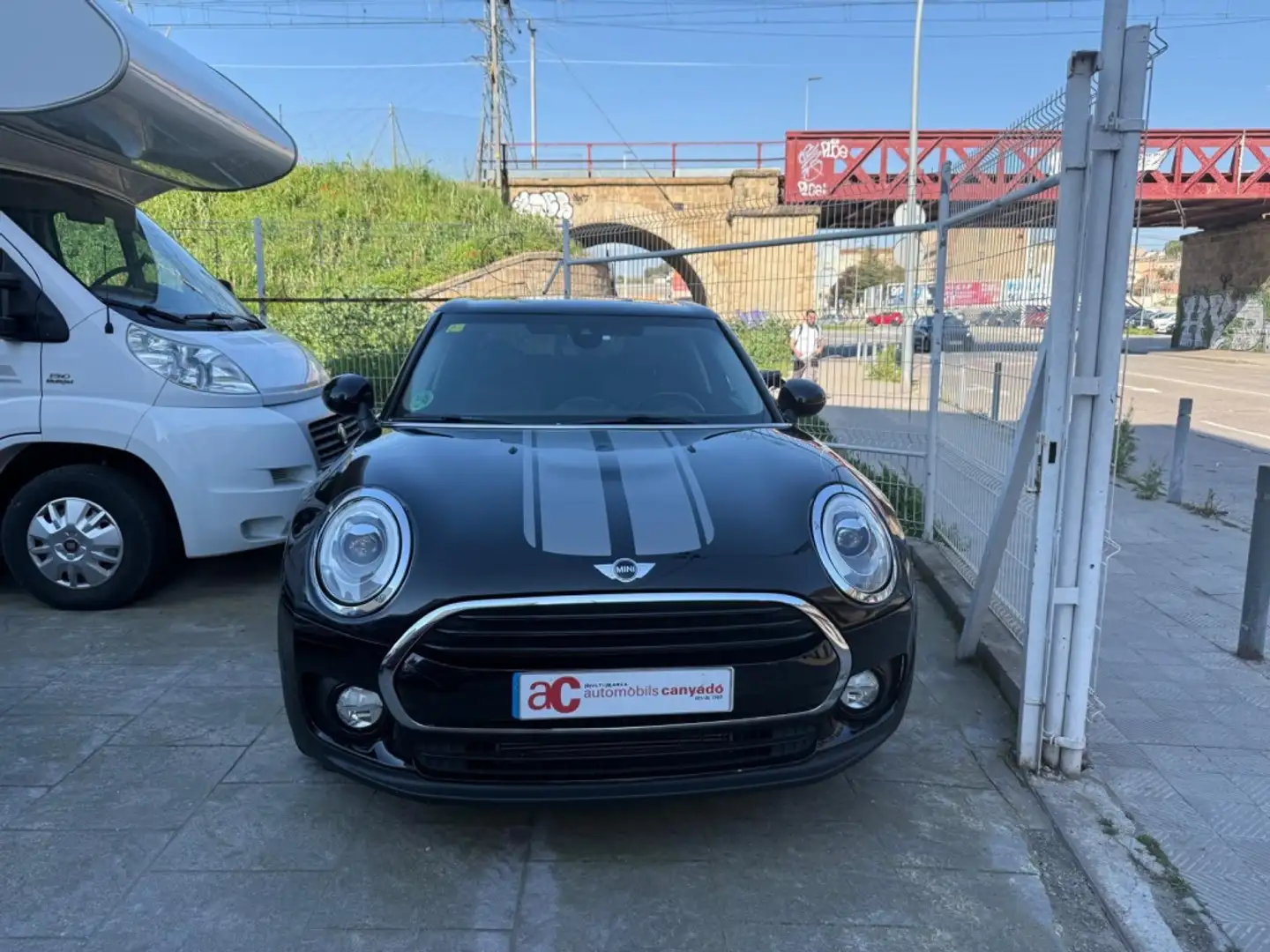 MINI Cooper Clubman Aut. (4.75) Negro - 1