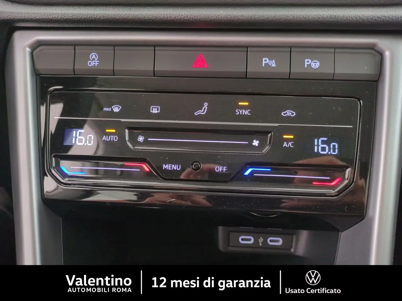 Volkswagen T-Roc 1.0 TSI Edition Plus 17