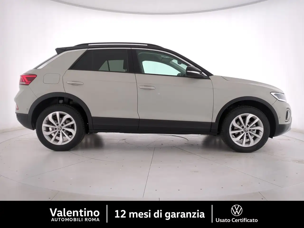 Volkswagen T-Roc 1.0 TSI Edition Plus 2