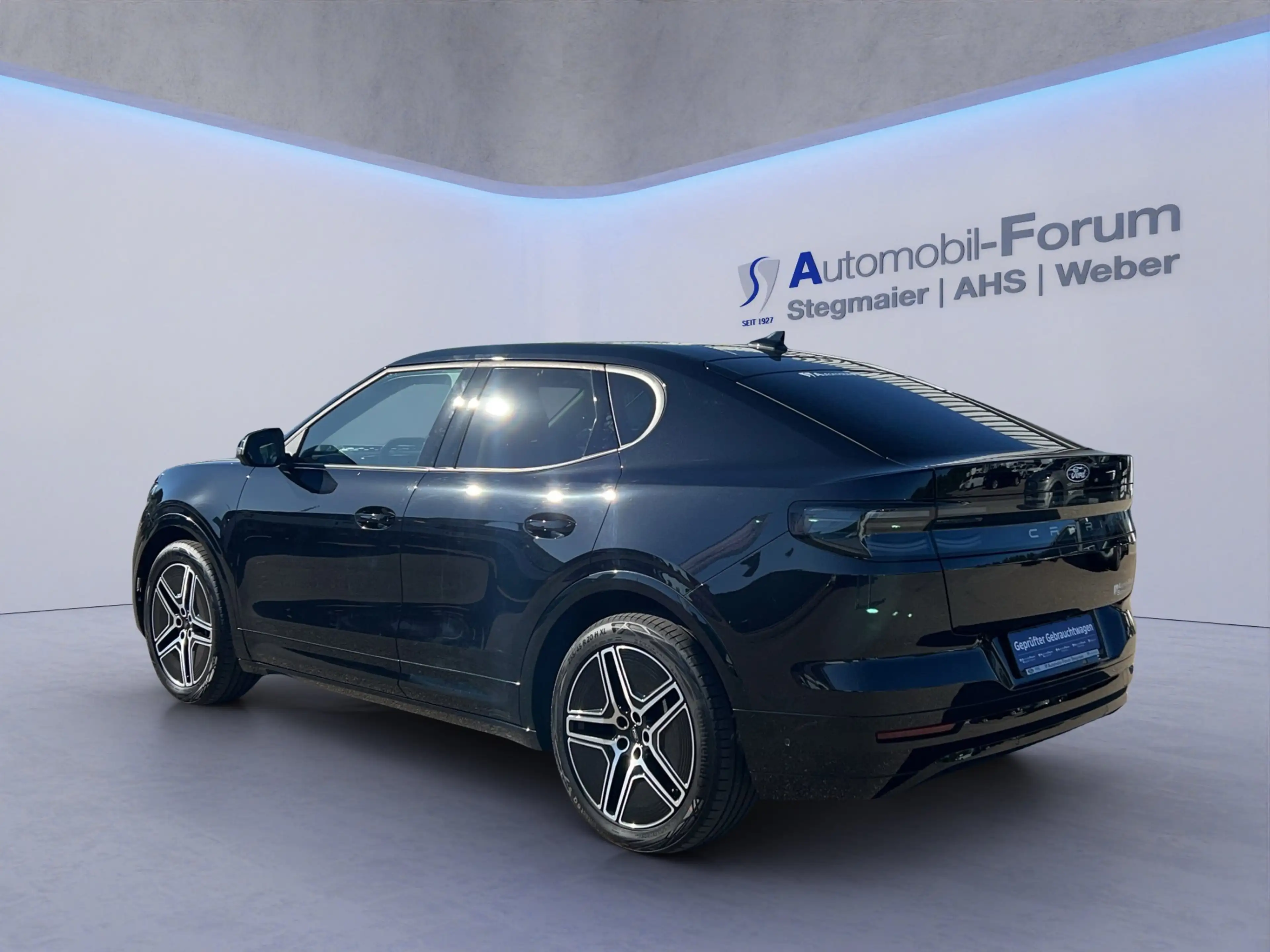 Ford Capri Premium 79 kWh AWD *AHK*WÄRMEPUMPE*ERGO-SITZ* — photo 4