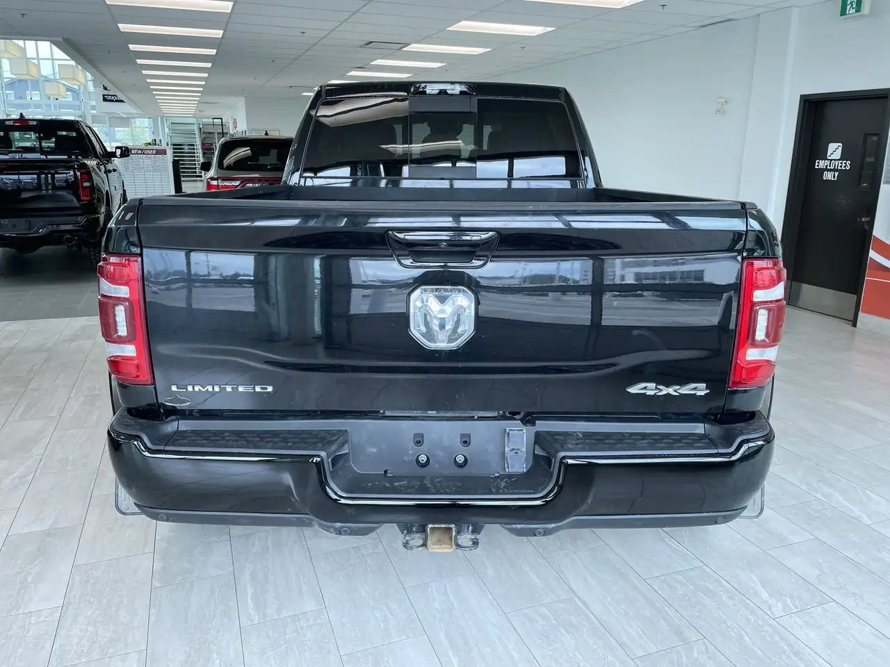 RAM 3500 photo RAM 3500