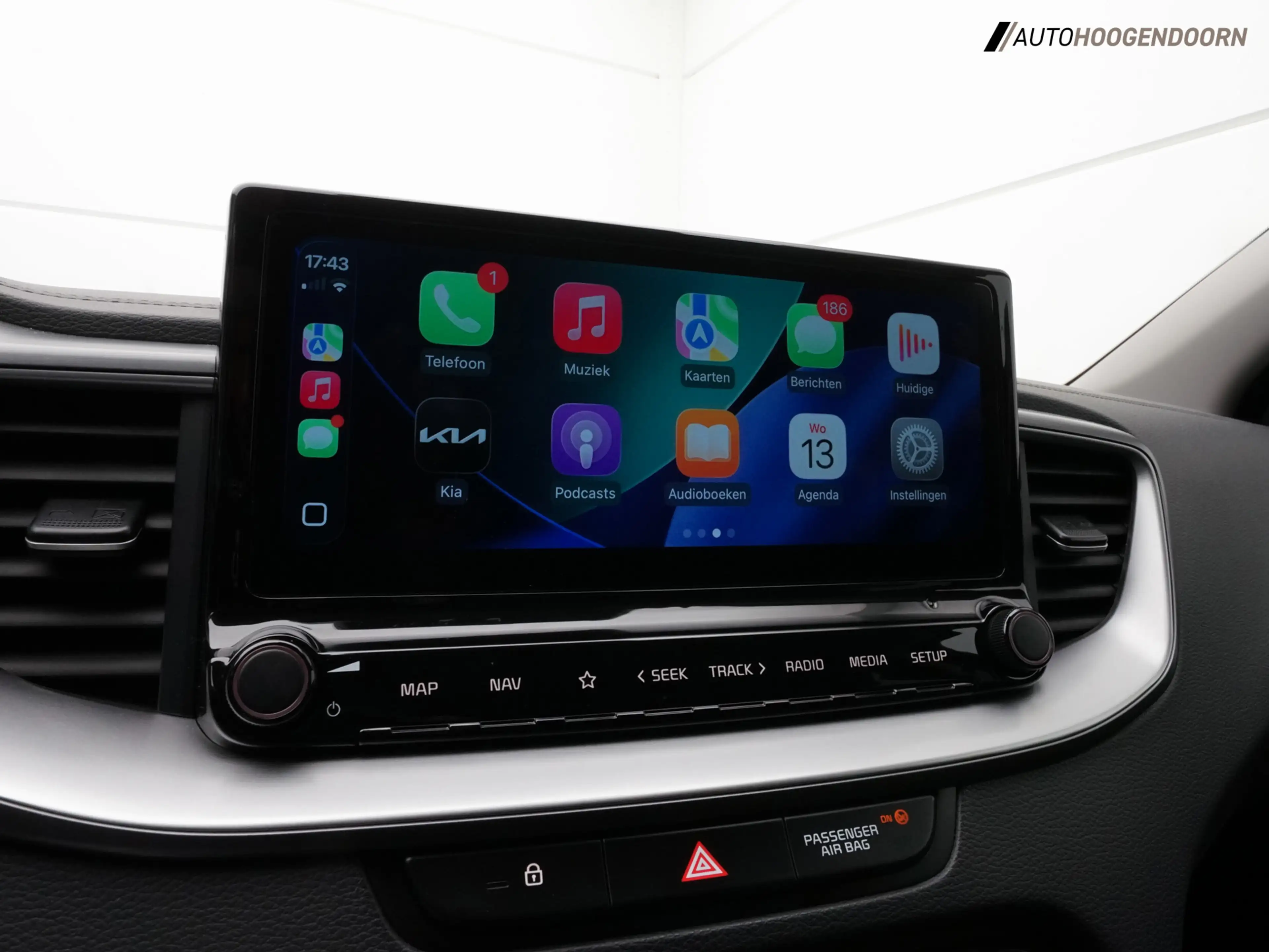 Kia Ceed / cee'd 1.5 T-GDi MHEV DynamicLine Luxe (APPLE CARPLAY,ACH — photo 22