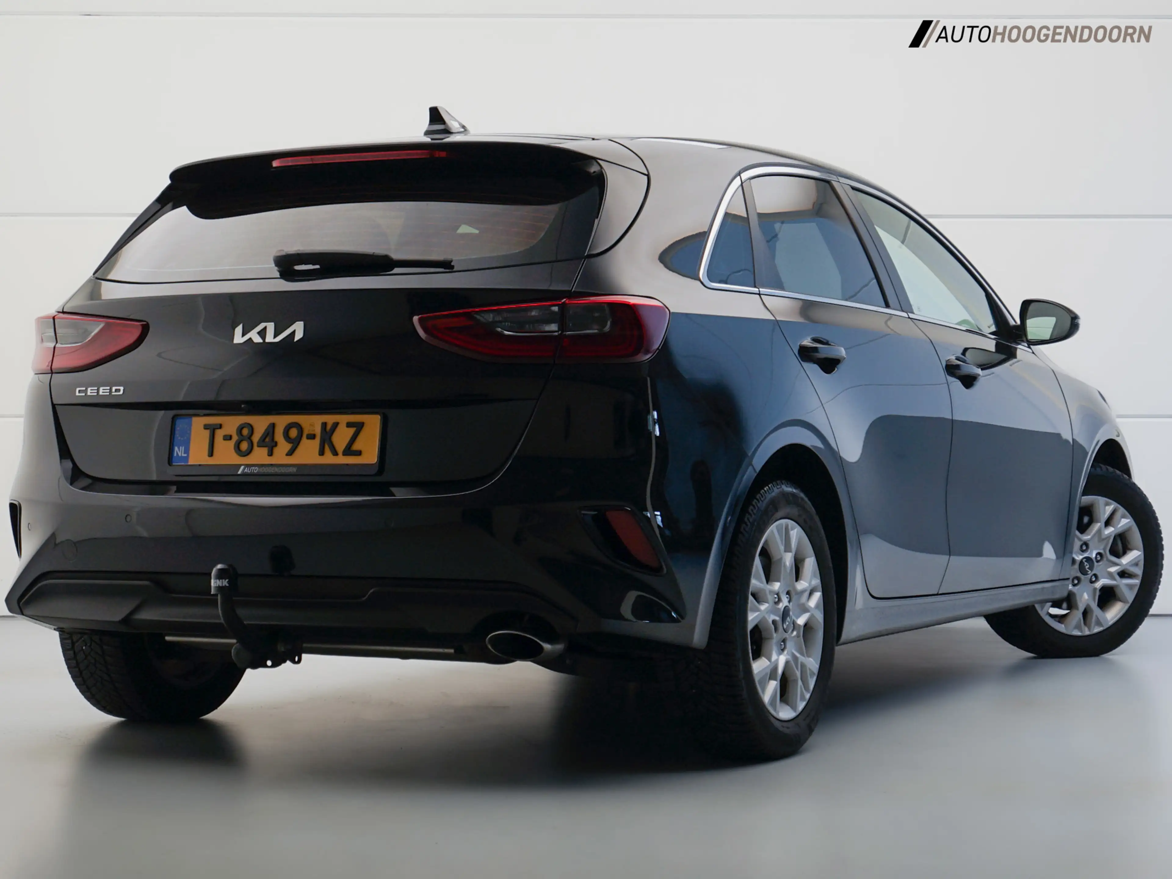 Kia Ceed / cee'd 1.5 T-GDi MHEV DynamicLine Luxe (APPLE CARPLAY,ACH — photo 4