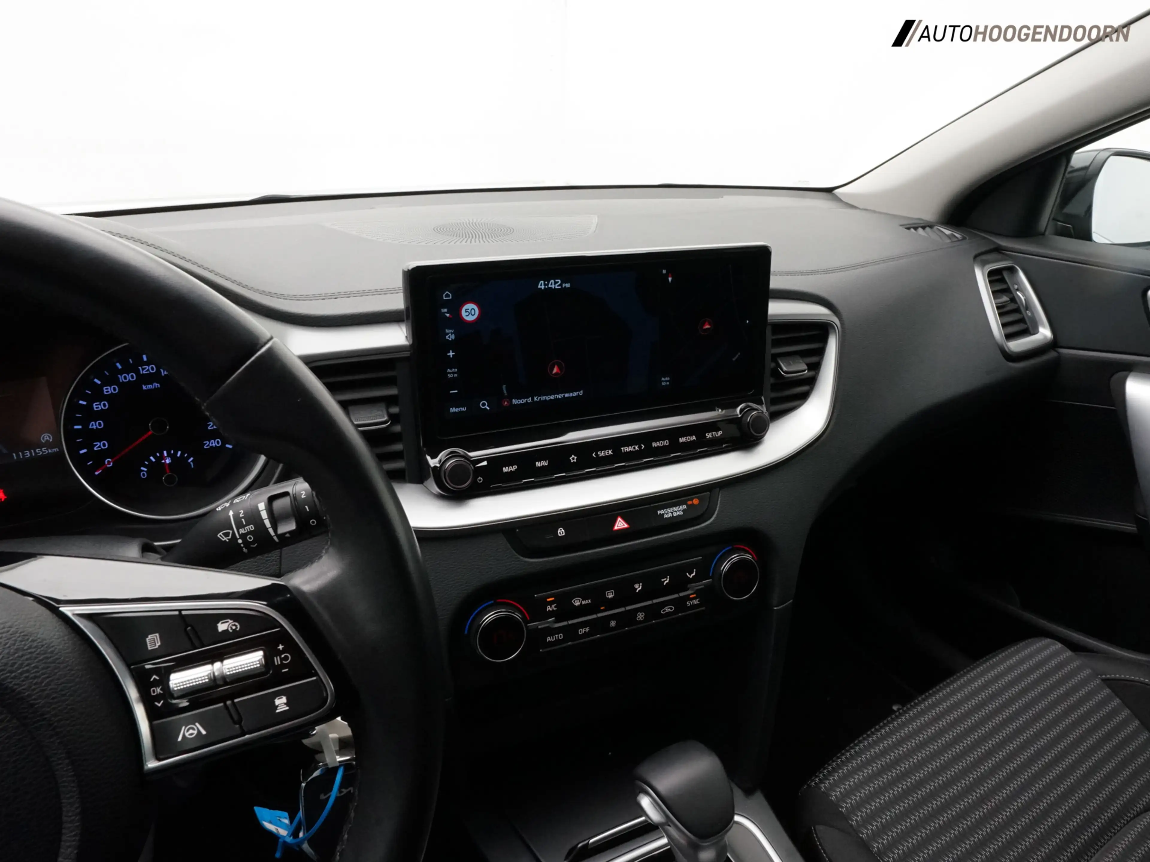 Kia Ceed / cee'd 1.5 T-GDi MHEV DynamicLine Luxe (APPLE CARPLAY,ACH — photo 20