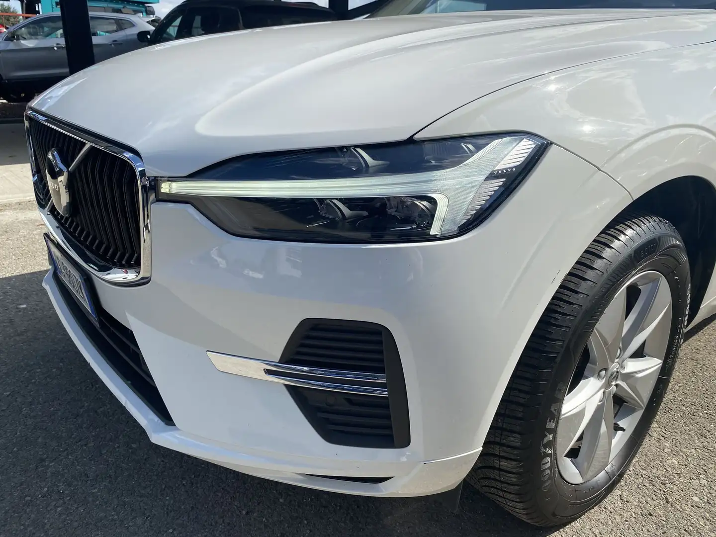 Volvo XC60 XC60 B4 (d) AWD Geartronic Business Wit - 2