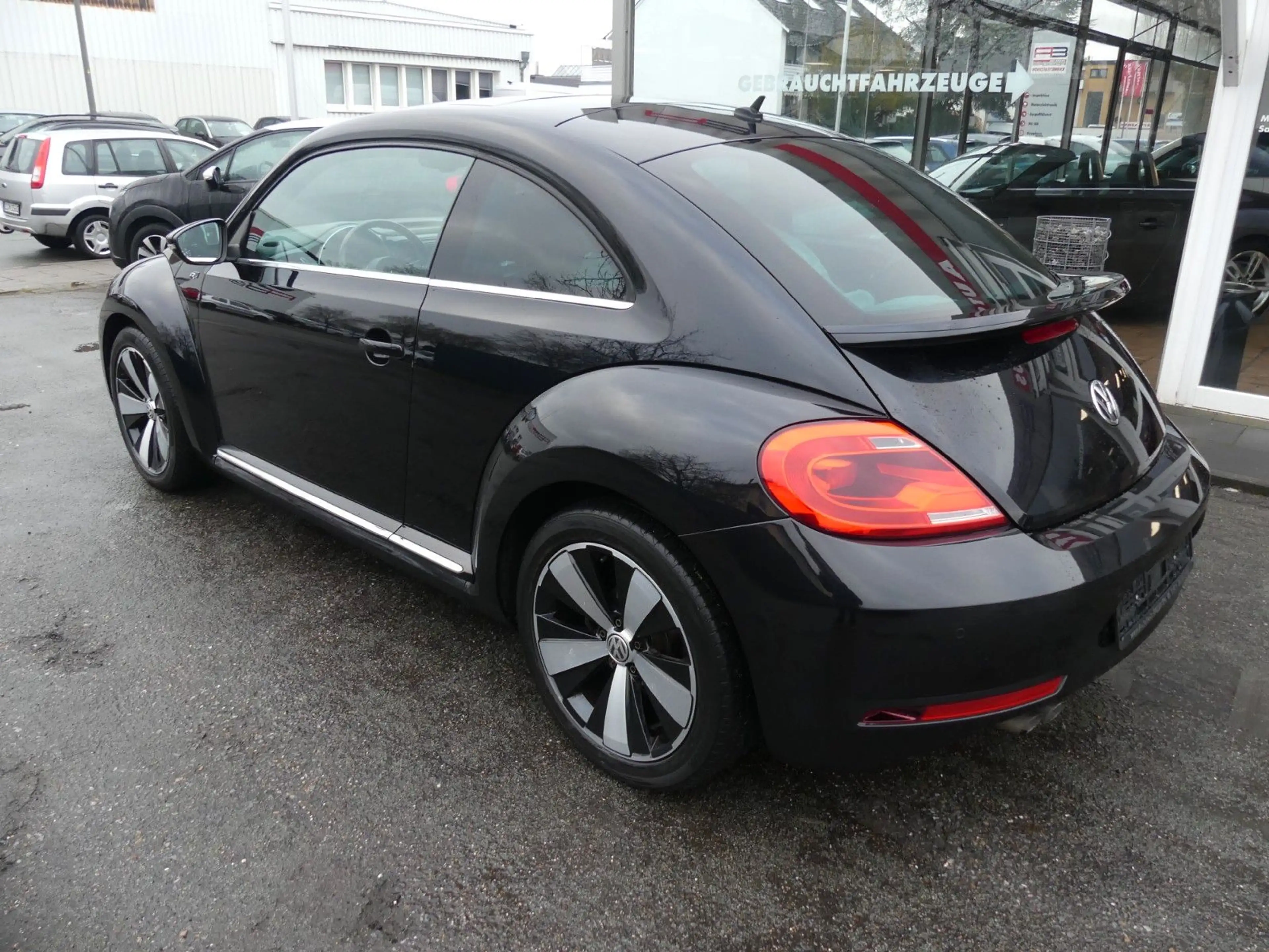Volkswagen Beetle Lim. Design BMT DSG — photo 7
