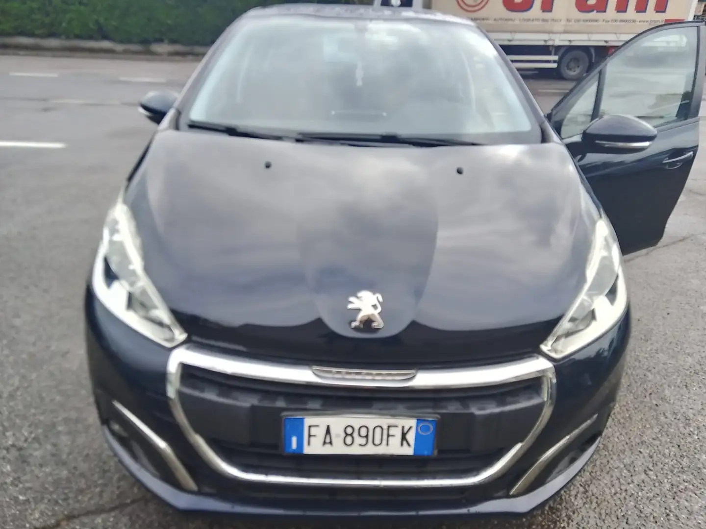 Peugeot 208 208 I 2015 5p 1.2 puretech Allure 82cv - 1