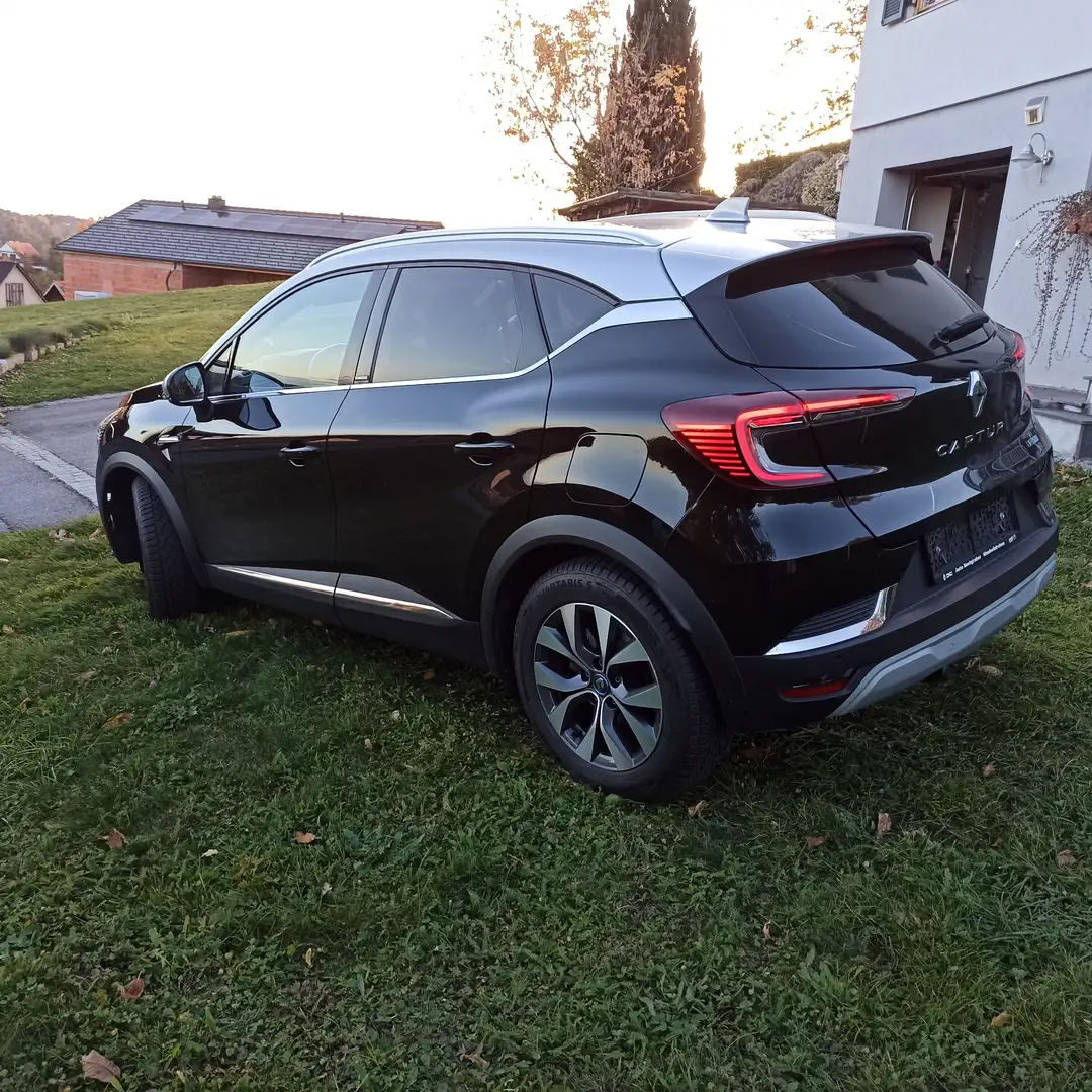 Renault Captur Plugin Hybrid - 2