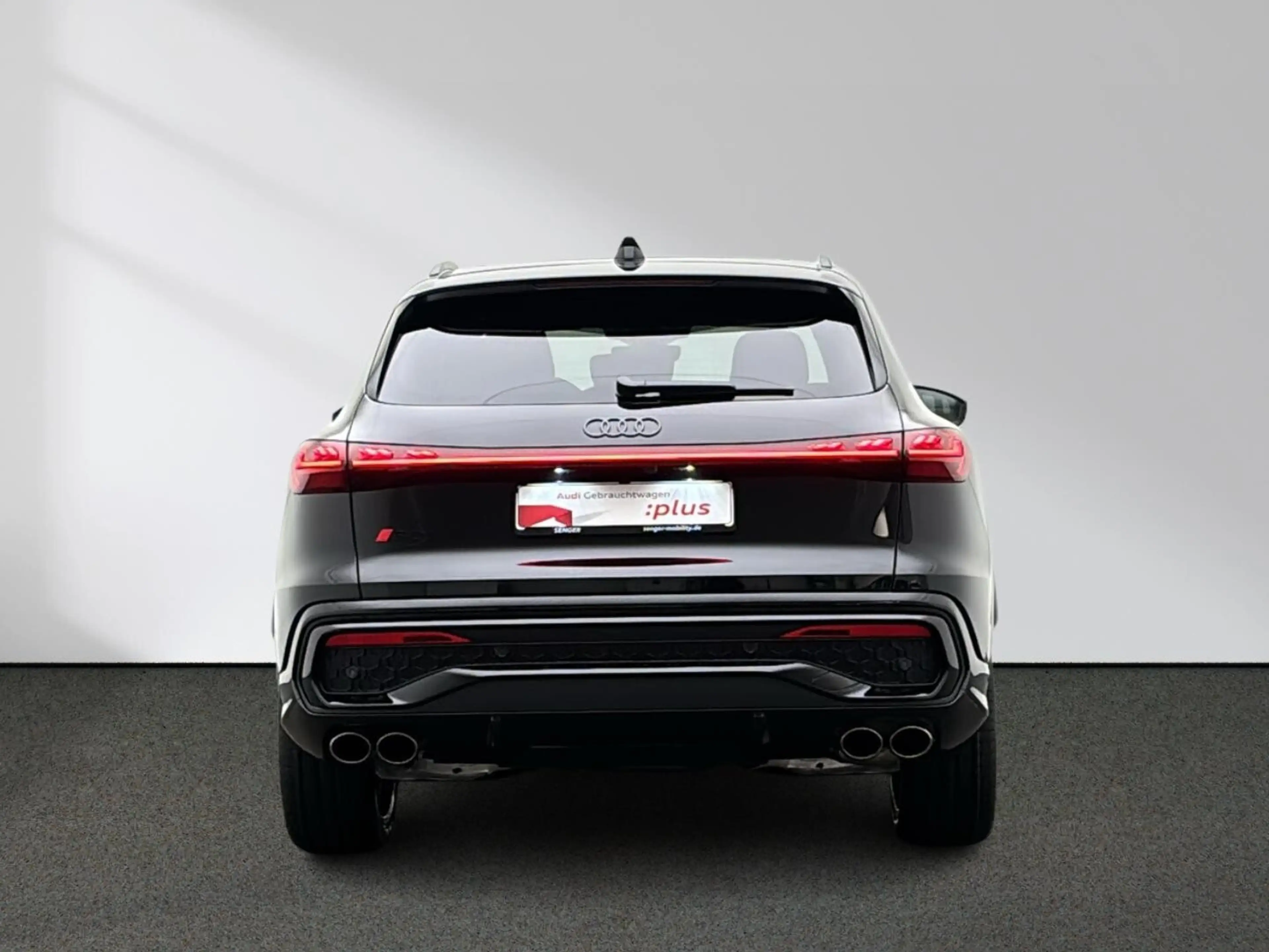 Audi SQ5 TFSI Tech pro Paket Panorama Navi Matrix-LED — photo 5
