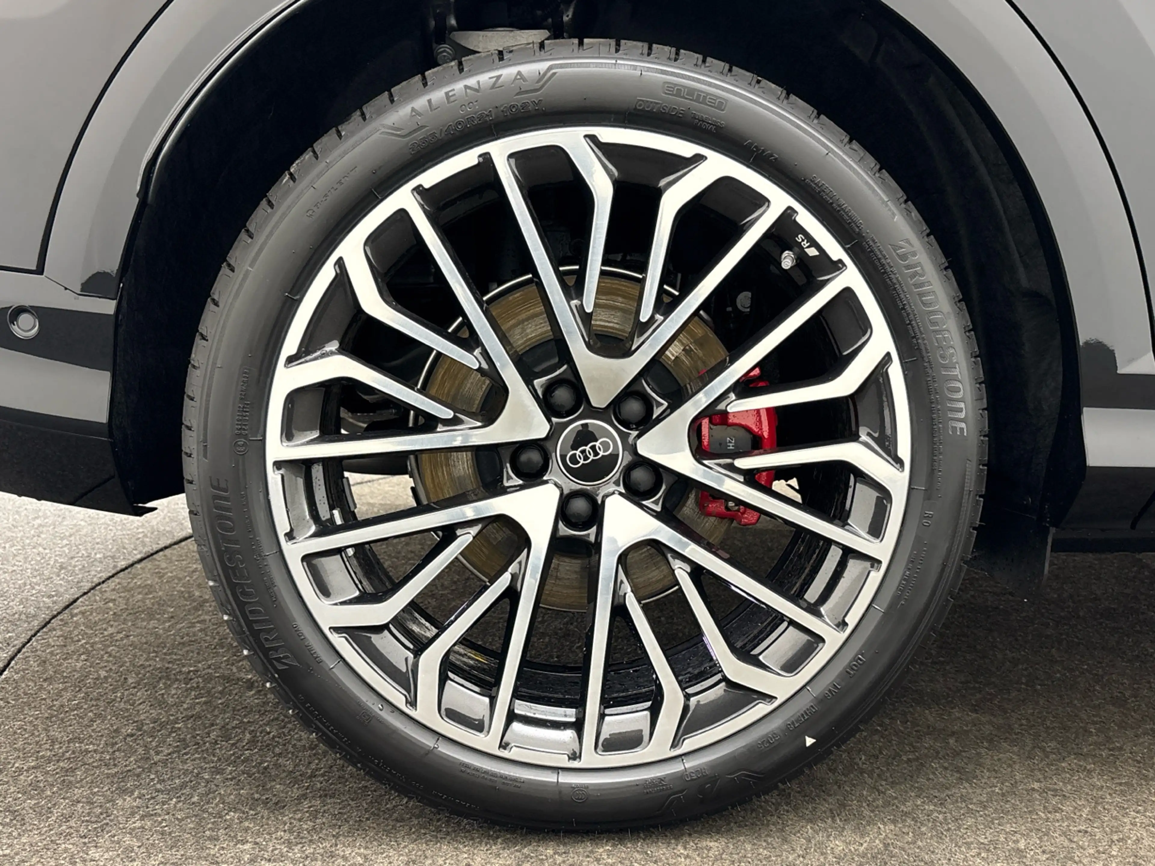 Audi SQ5 TFSI Tech pro Paket Panorama Navi Matrix-LED — photo 7