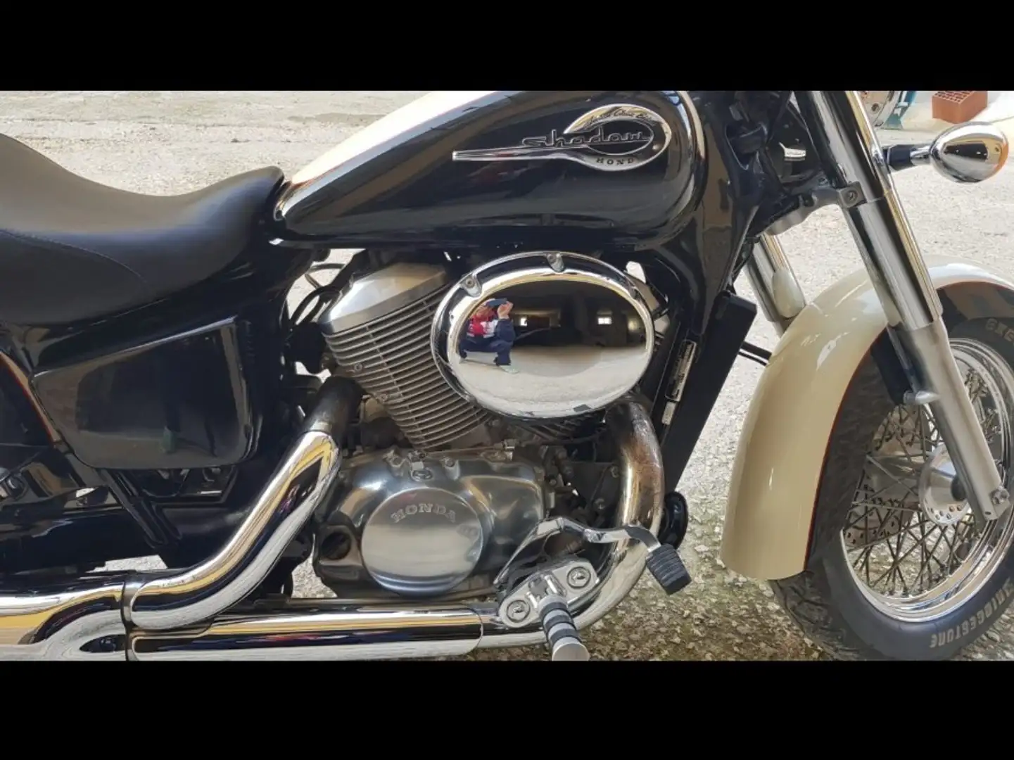 Honda Shadow 750 MODELLO ACE Beige - 2