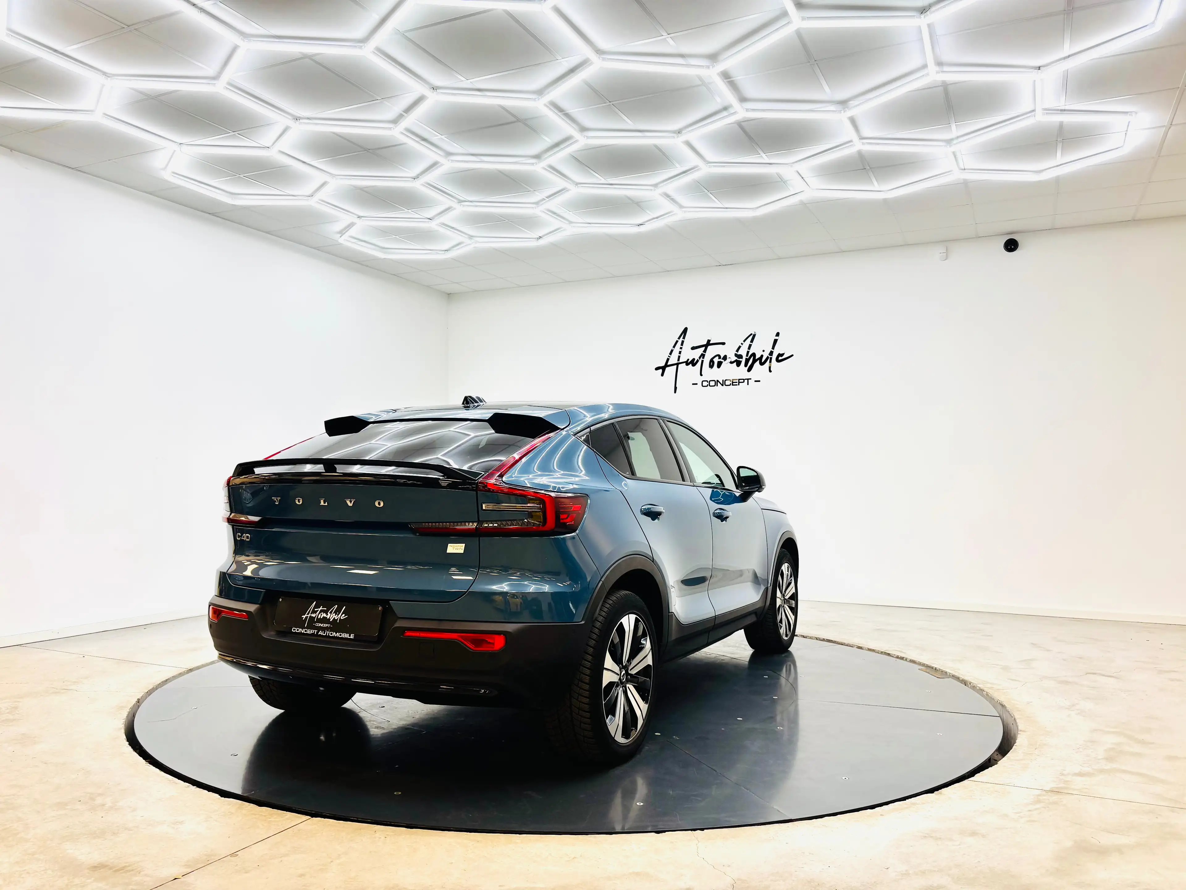 Volvo C40 ✅1AN GARANTIE✅ULTIMATE✅TVA DÉDUCTIBLE✅PAN — photo 5