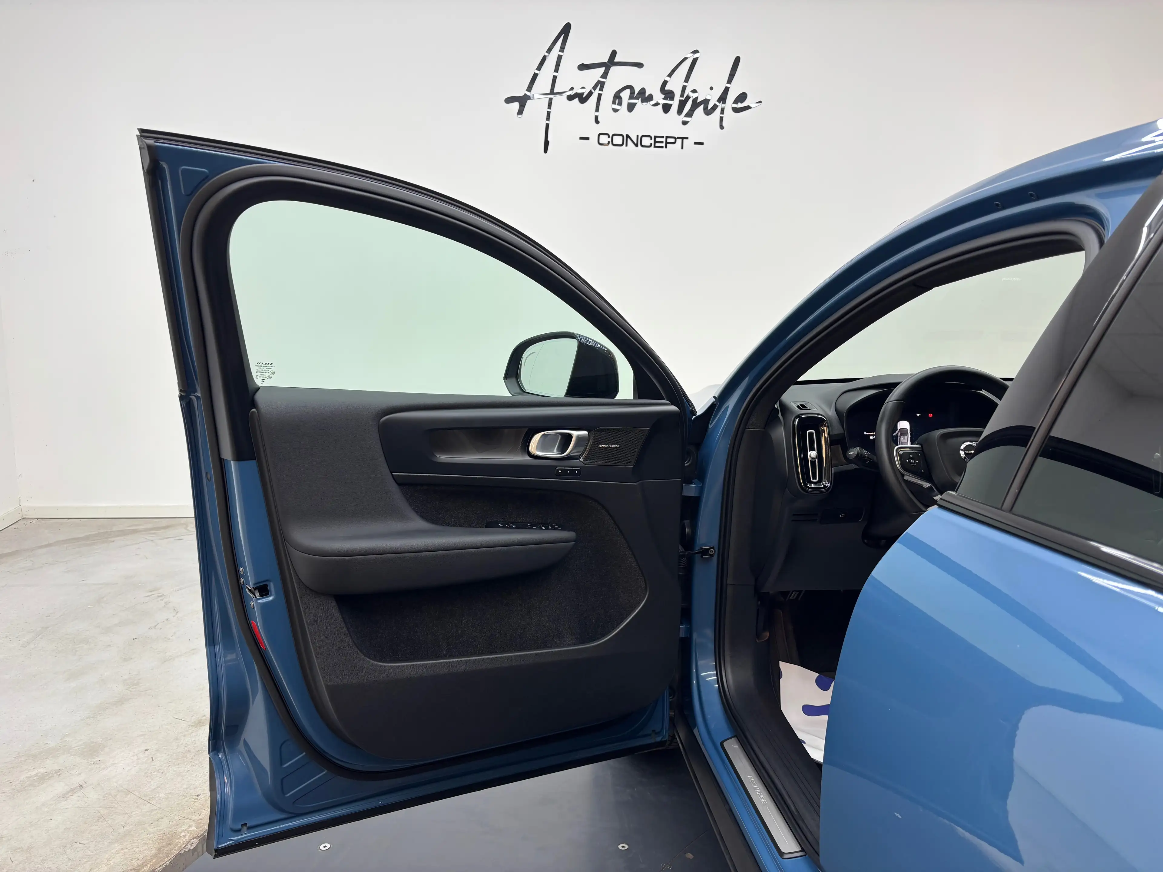 Volvo C40 ✅1AN GARANTIE✅ULTIMATE✅TVA DÉDUCTIBLE✅PAN — photo 12