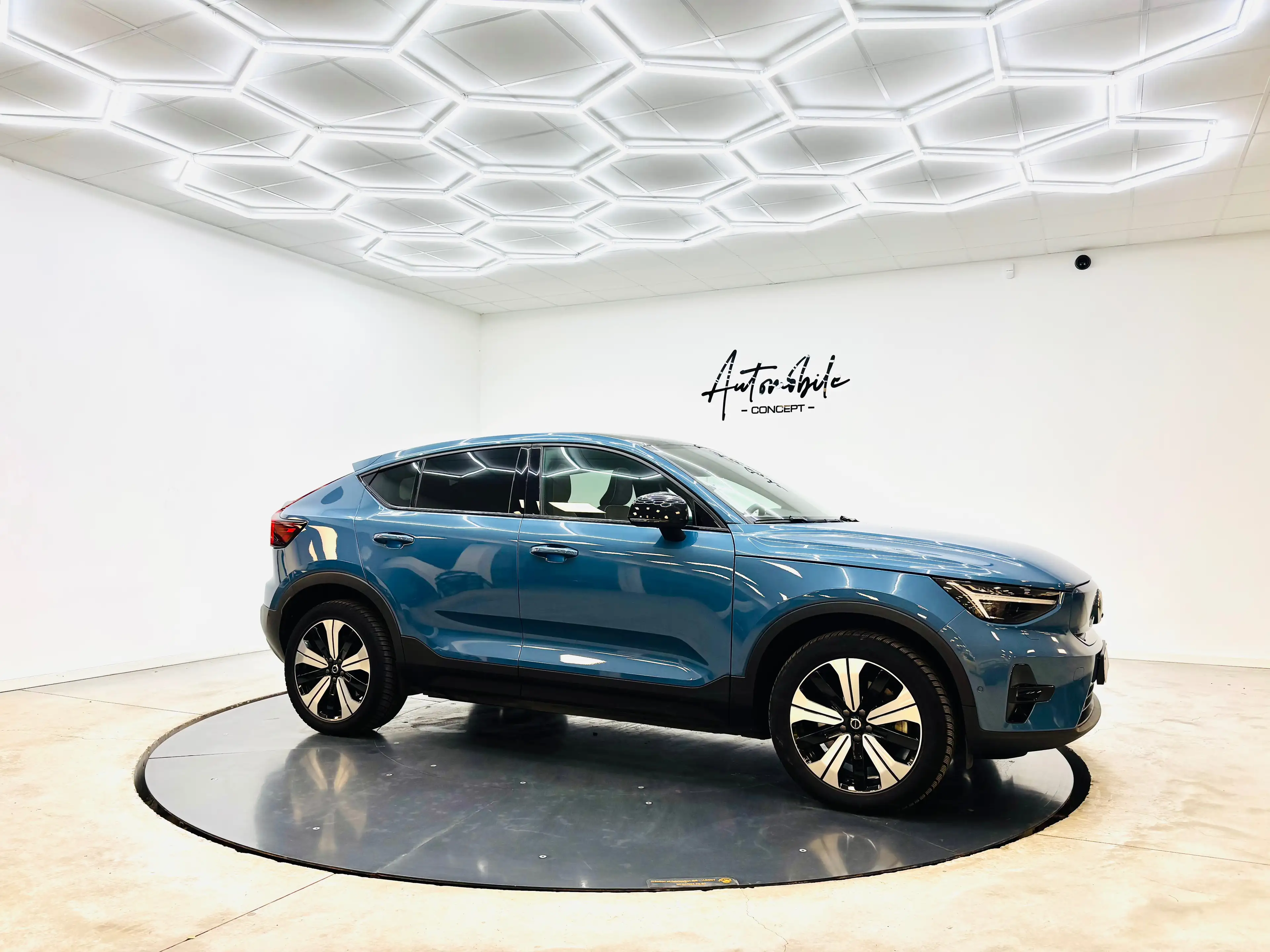 Volvo C40 ✅1AN GARANTIE✅ULTIMATE✅TVA DÉDUCTIBLE✅PAN — photo 3