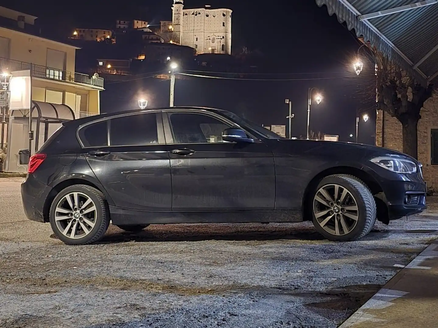 BMW 116 116d Sport 5p auto my18 - 2
