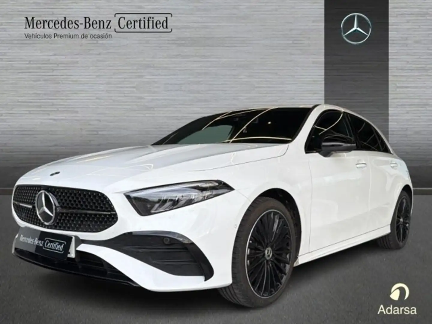 Mercedes-Benz A 250 e AMG Line - 1