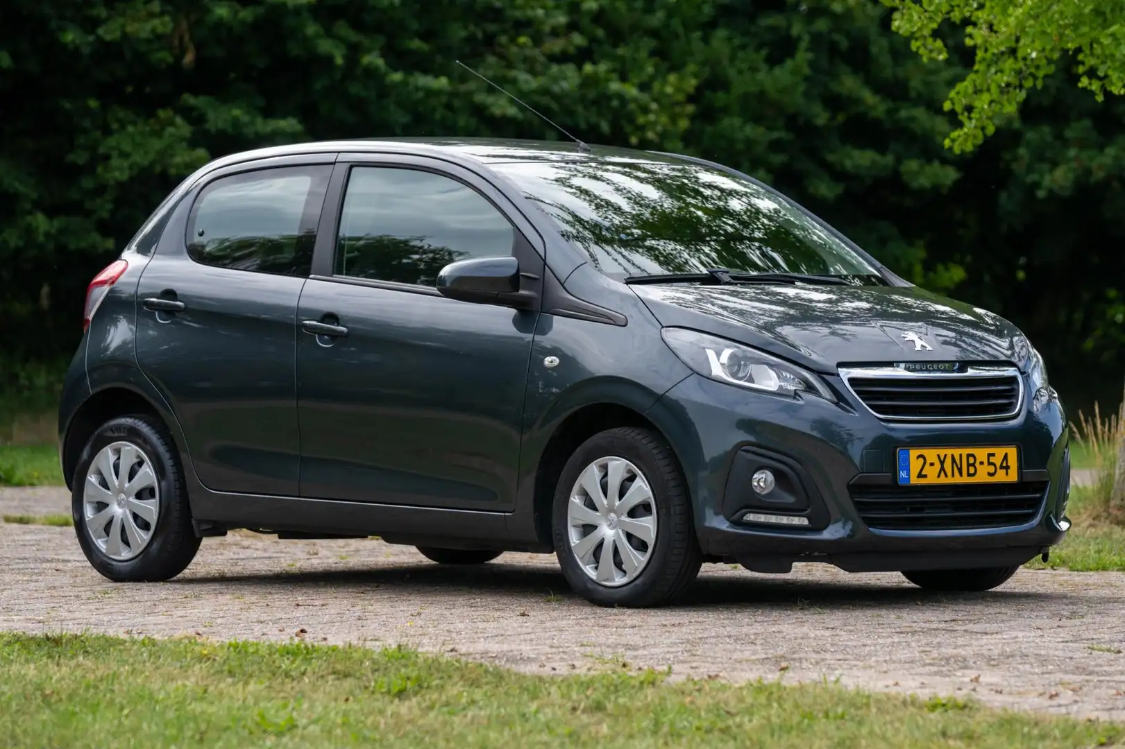 Peugeot 108 1.0 e-VTi Active 66.800 km + NAP NL-auto Grau - 2