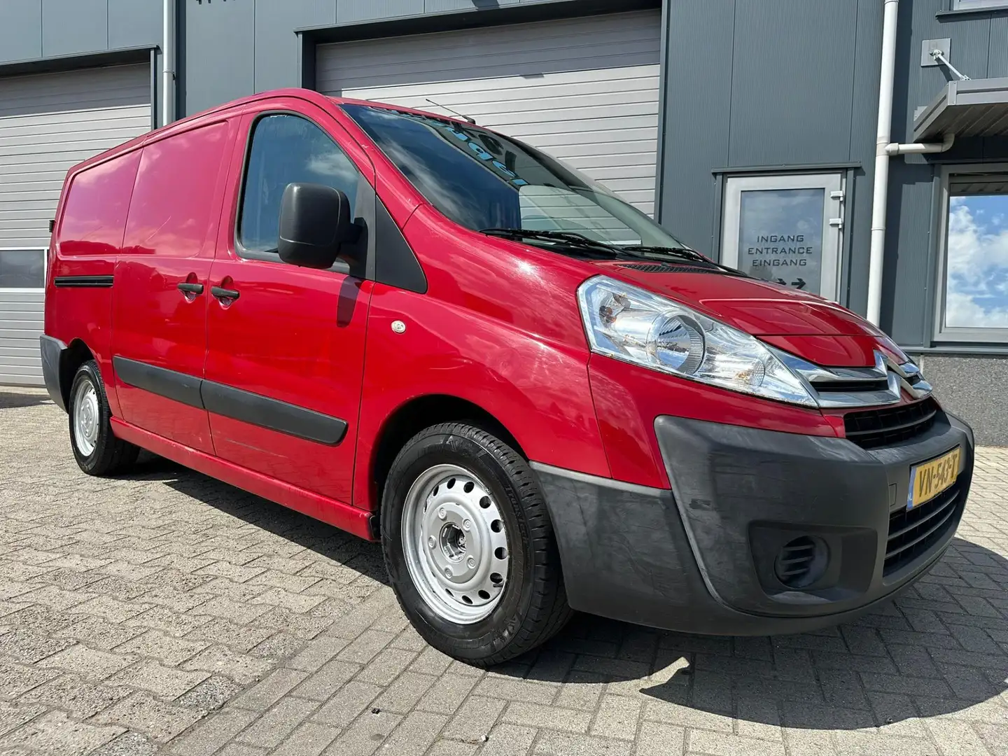Citroen Jumpy 12 2.0 HDI L2H1 AIRCO Rood - 2