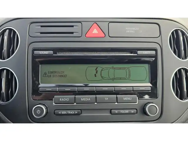 Volkswagen Golf Plus view 8