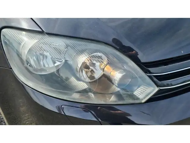 Volkswagen Golf Plus view 14