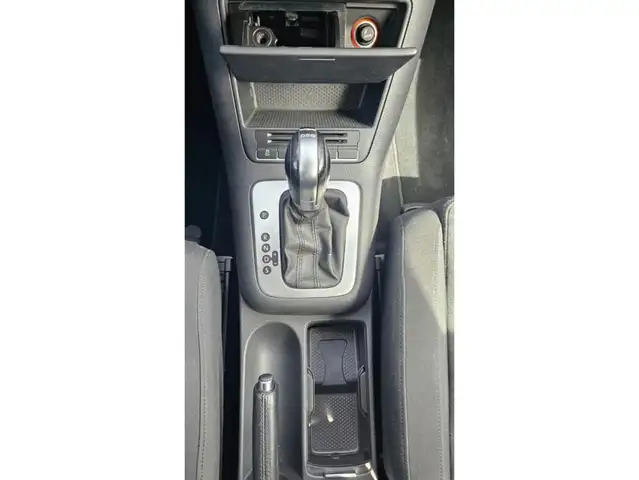 Volkswagen Golf Plus view 11