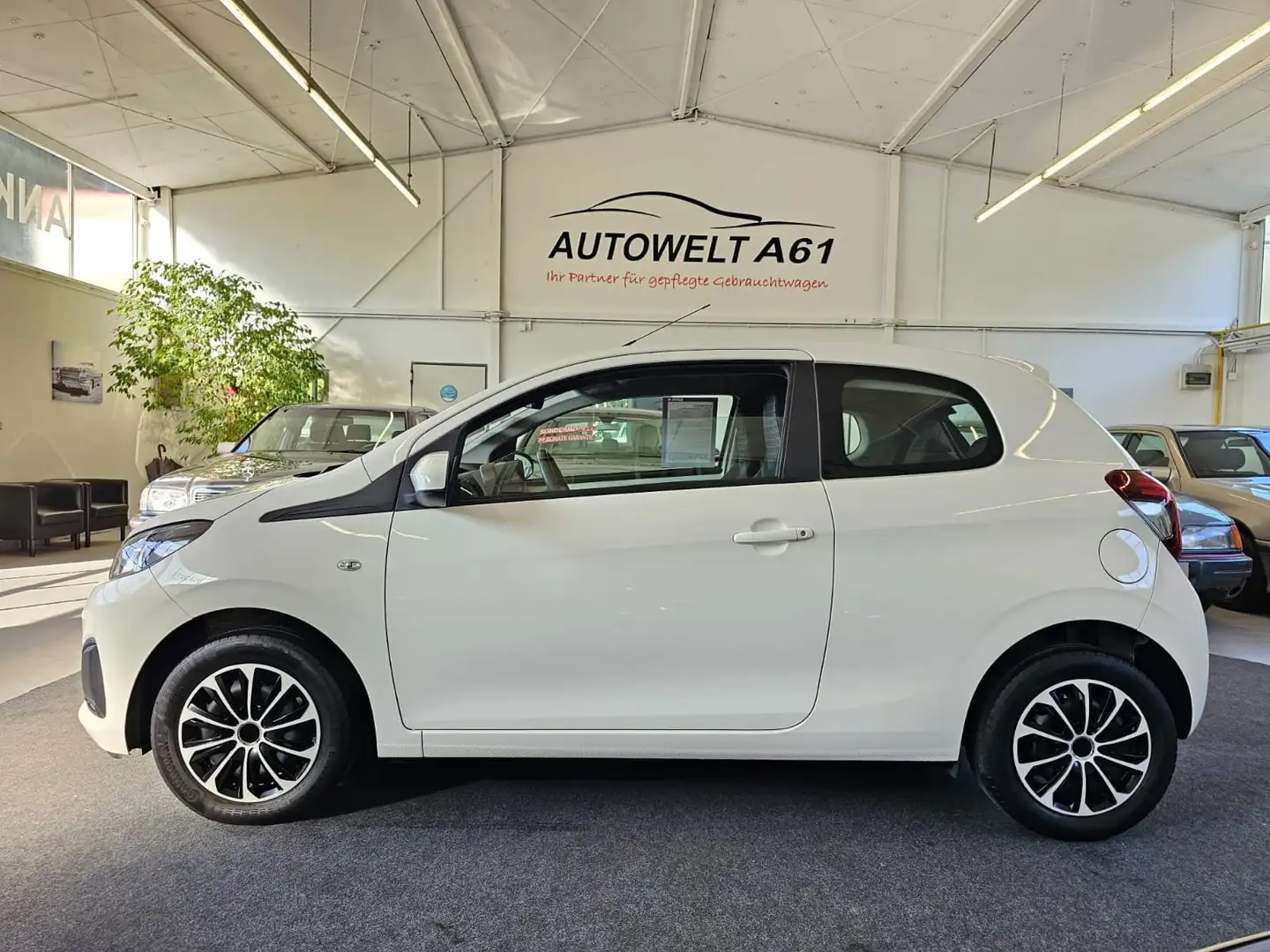 Peugeot 108 Active KLIMA+SCHECKHEFTGEPFLEGT+GARANTIE Blanc - 2