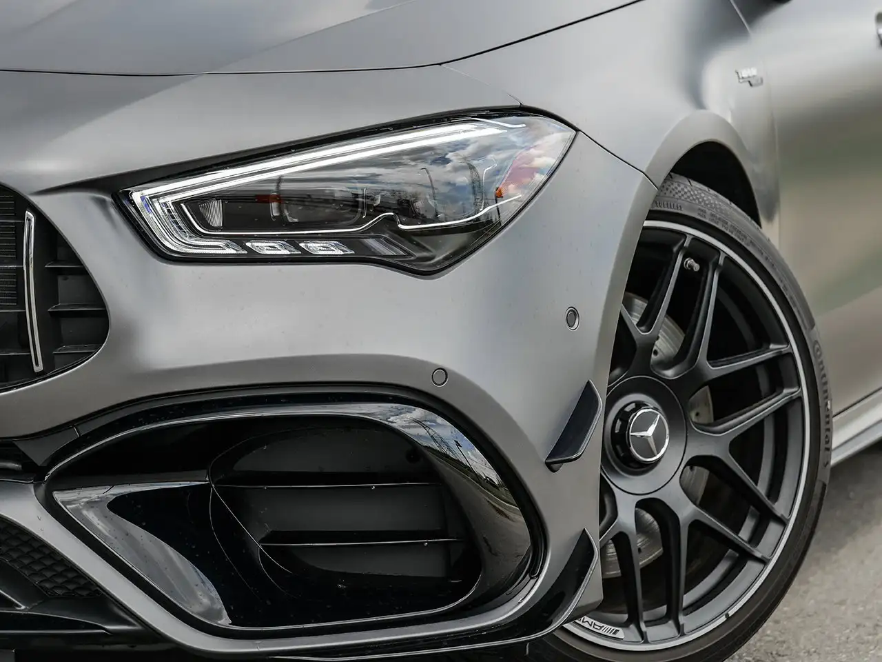 Mercedes-Benz CLA снимка Mercedes-Benz CLA