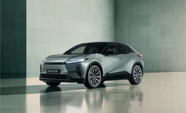 Toyota C-HR+ Dynamic Limited 77 kWh C-HR+ uit voorraad le