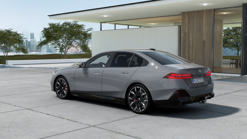 BMW 550 5 Serie 550e xDrive M Sport Automaat / Panoramadak — photo 2