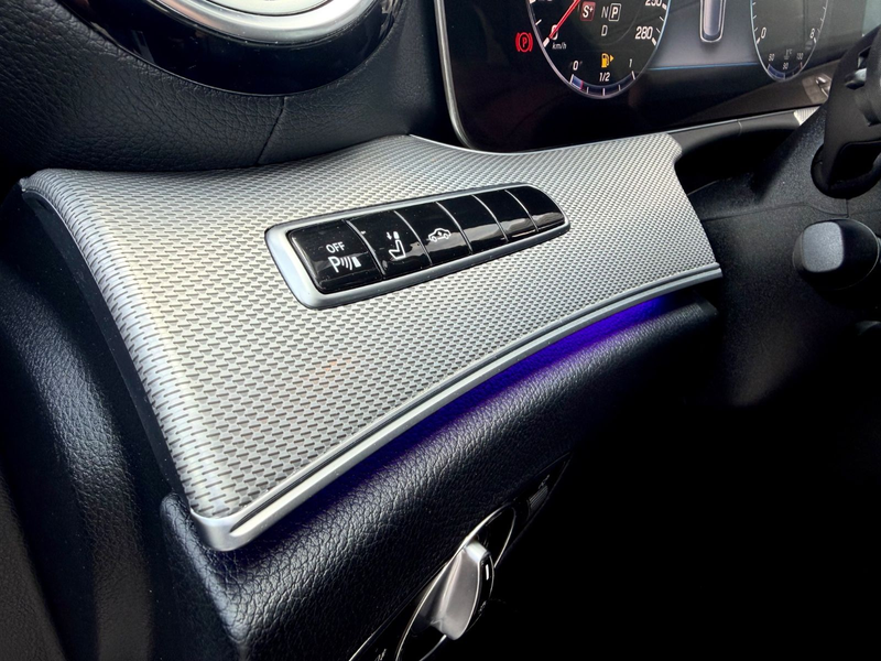 Mercedes-Benz E 43 AMG 4Matic /PANO/LED/360°CAM/BURMESTER/AHK/ — photo 14