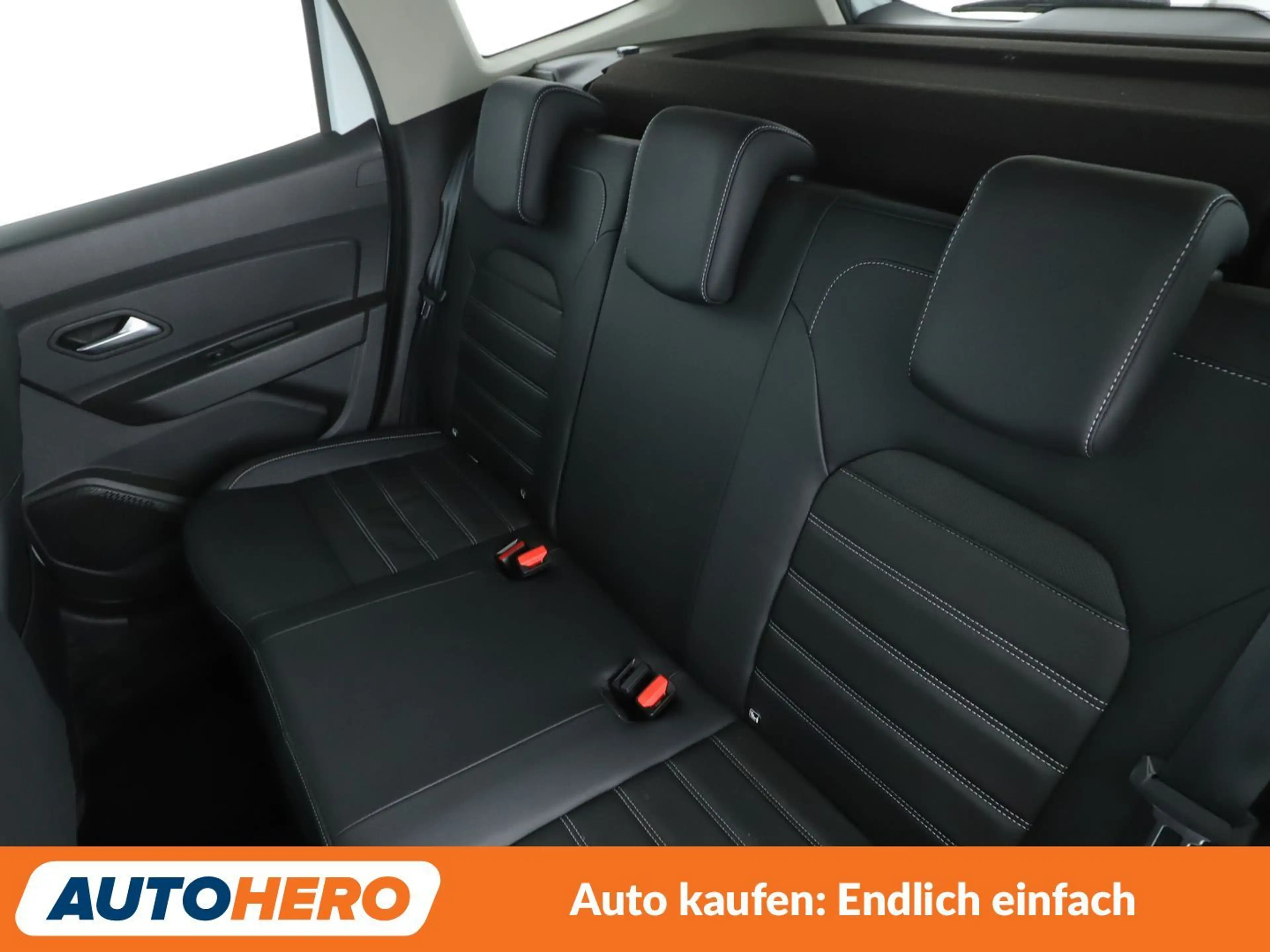 Dacia Duster 1.5 Blue dCi Prestige 4x4*NAVI*PDC*SHZ*KLIMA* — photo 14