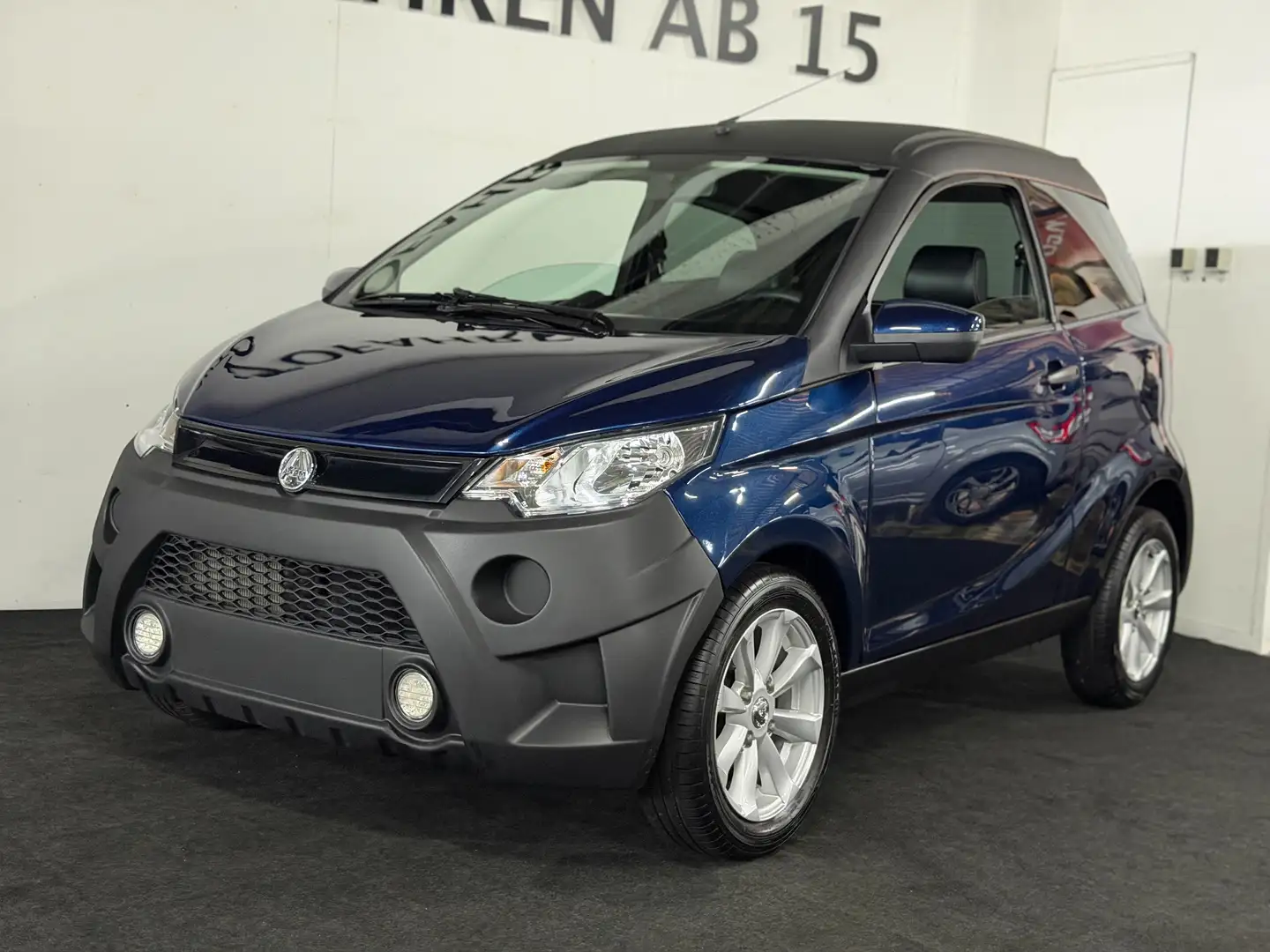 Aixam Crossline XXL, Sensation, Carplay, Kubota, Inkl Lieferung Bleu - 2