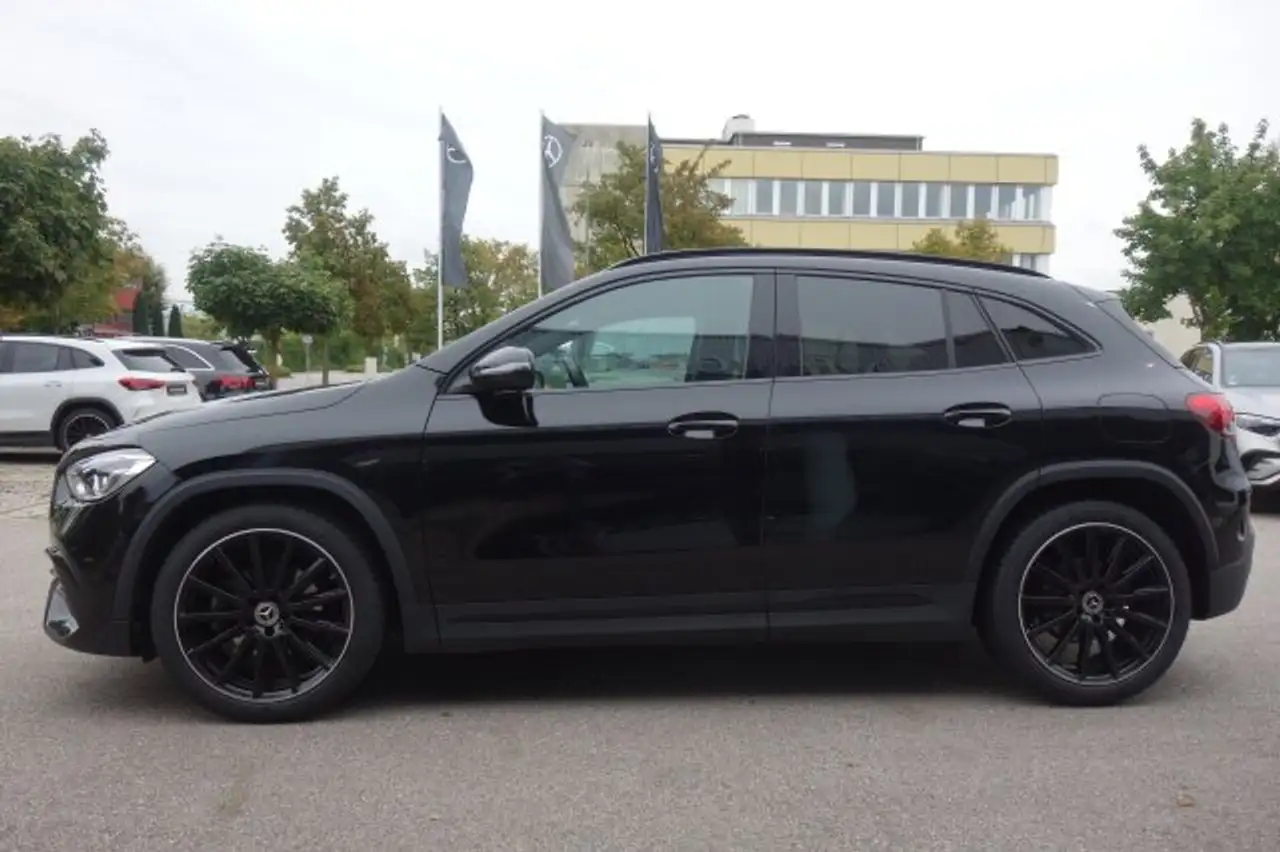 Mercedes-Benz GLA 200 AMG LINR LED MBUX HIGH 20 ZOLL NIGHT KAM, миниатюра 2