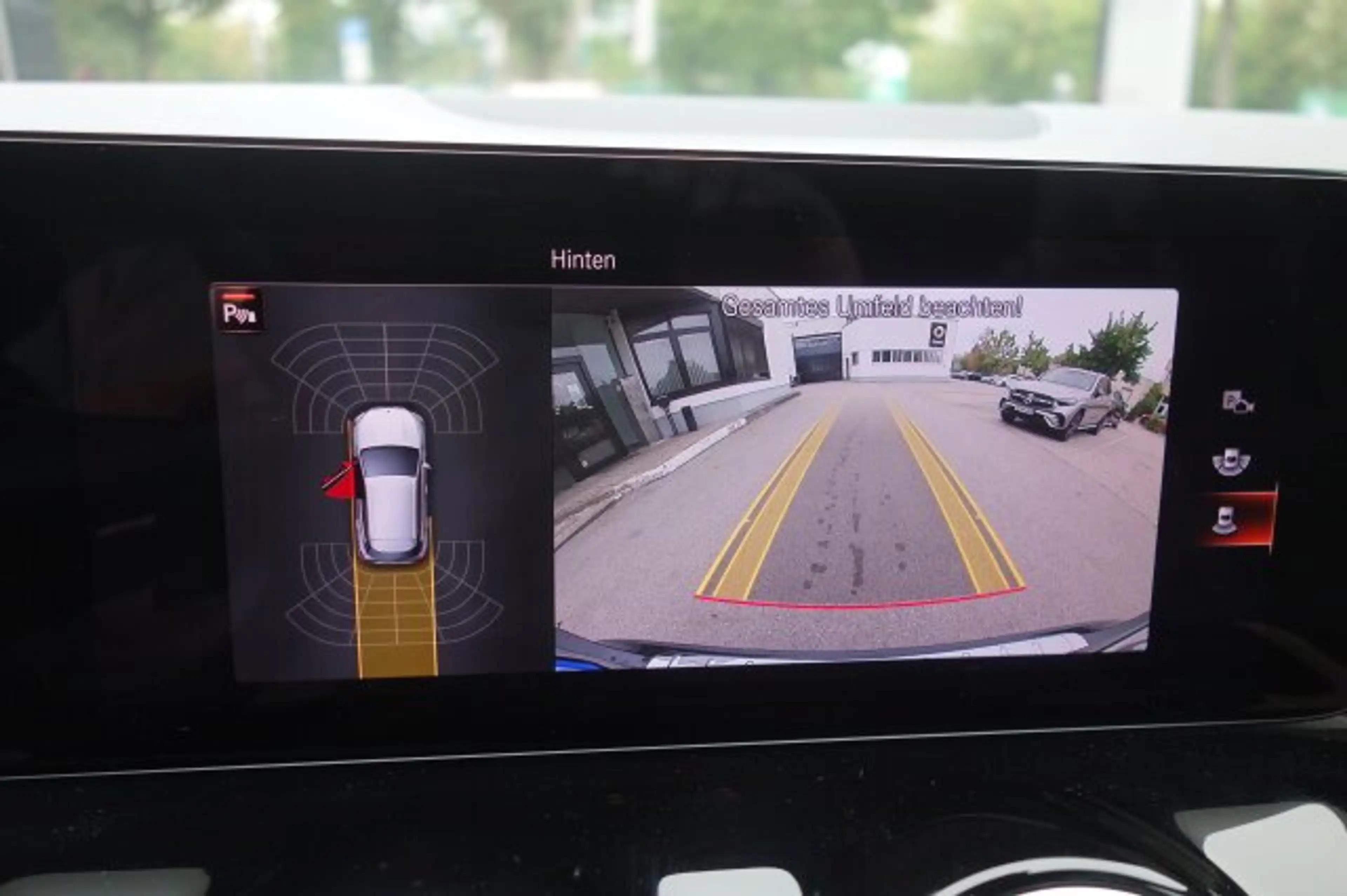 Mercedes-Benz GLA 200 GLA 200 AMG LINR LED MBUX HIGH 20 ZOLL NIGHT KAM — photo 14