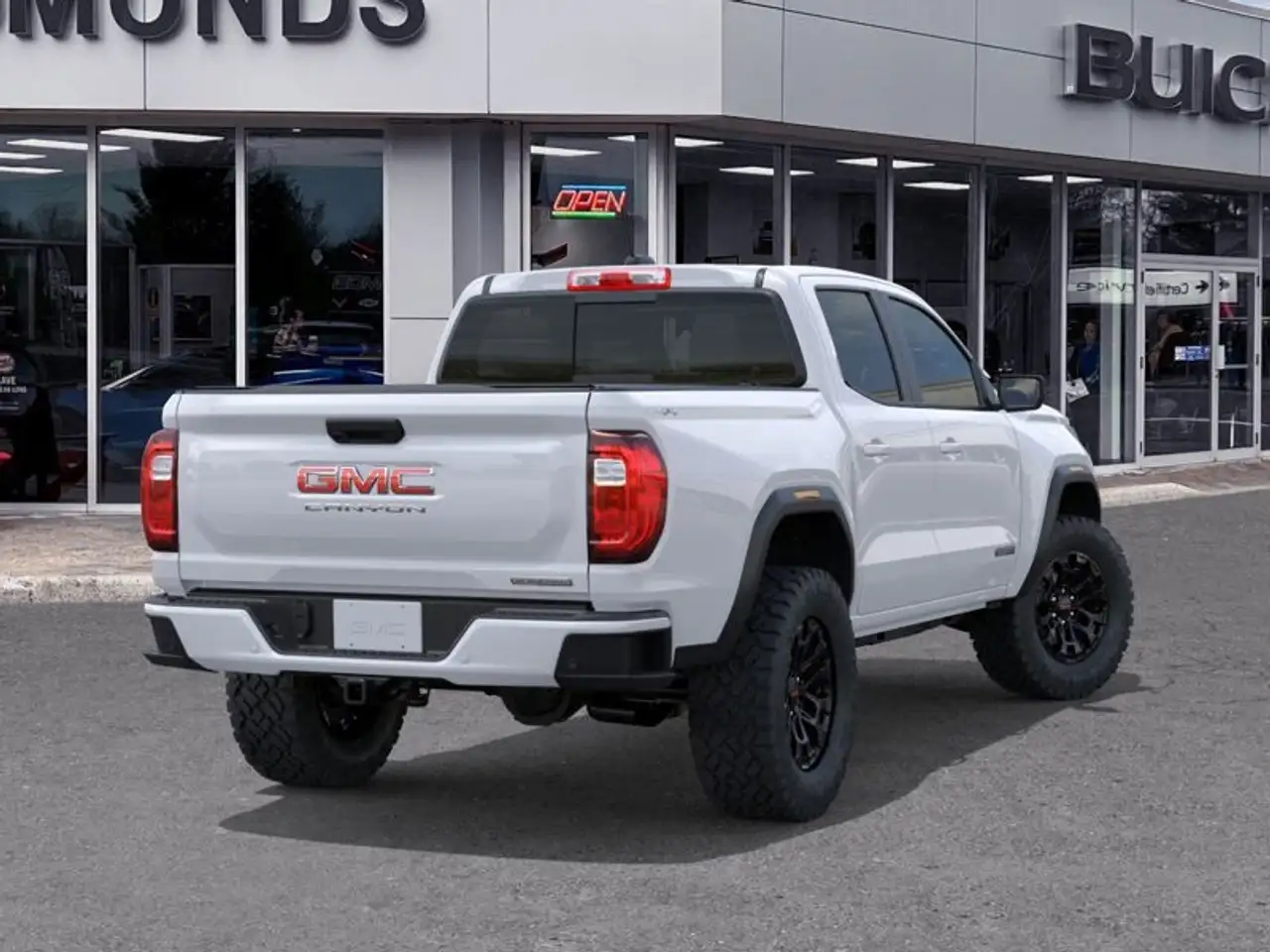 GMC Canyon снимка GMC Canyon