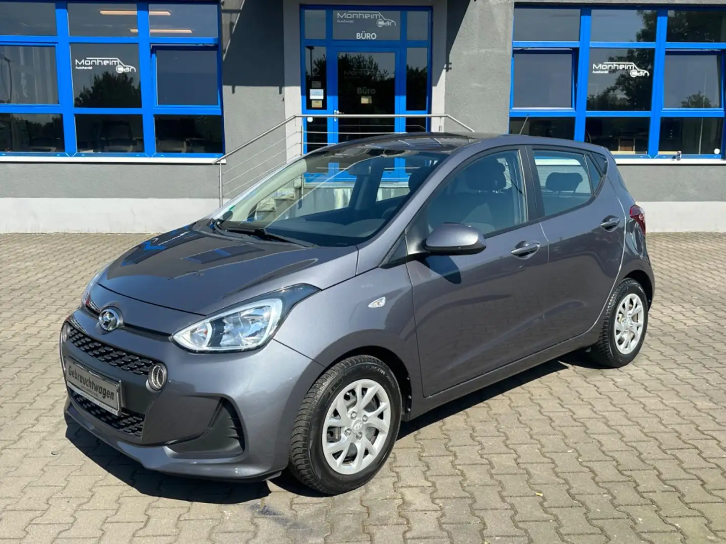 Hyundai i10 Trend--NUR 23.935 KM-- I-Hand Grau - 1