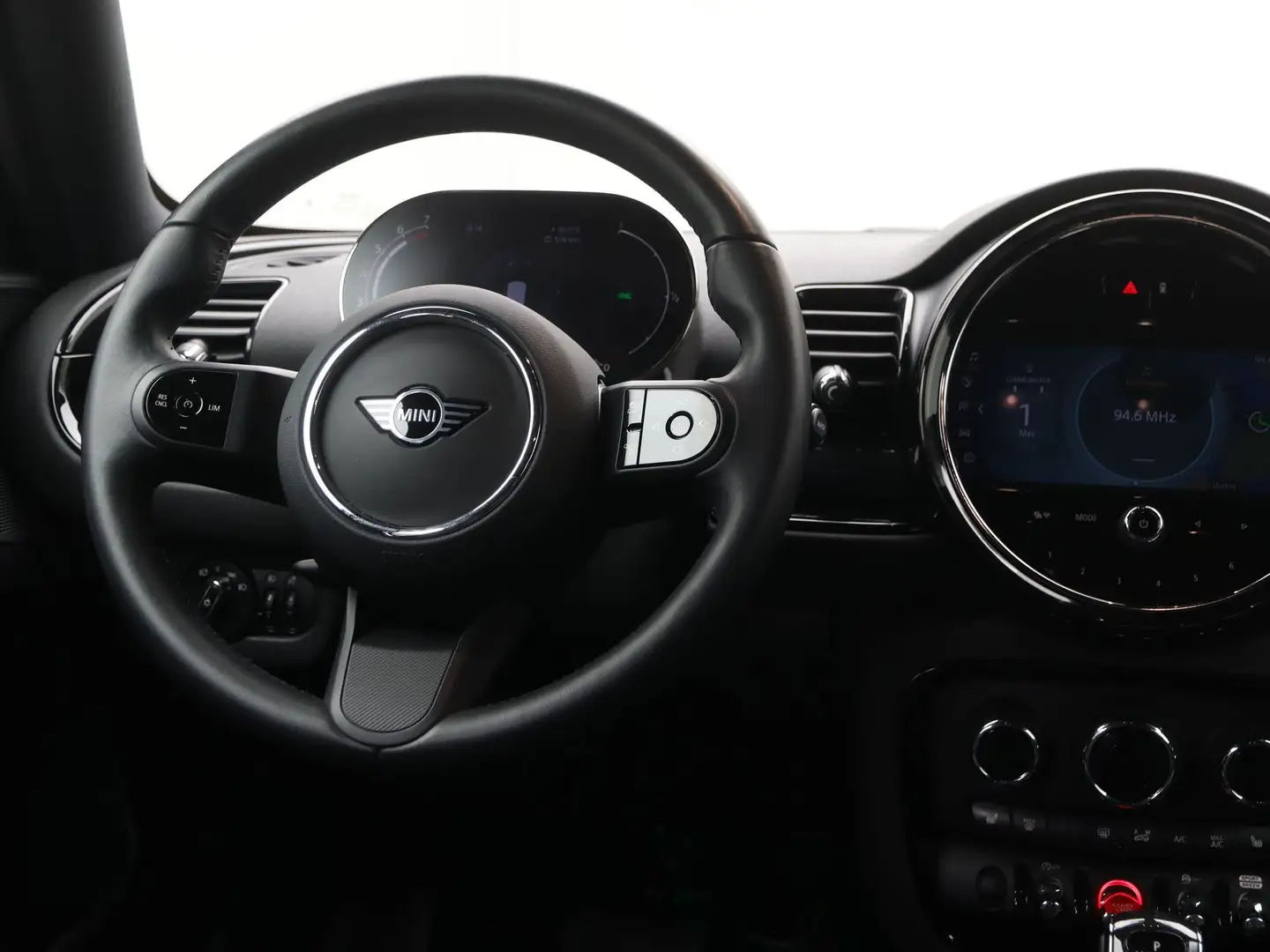 MINI Cooper Clubman Classic Business Edition Aut. Schwarz - 2