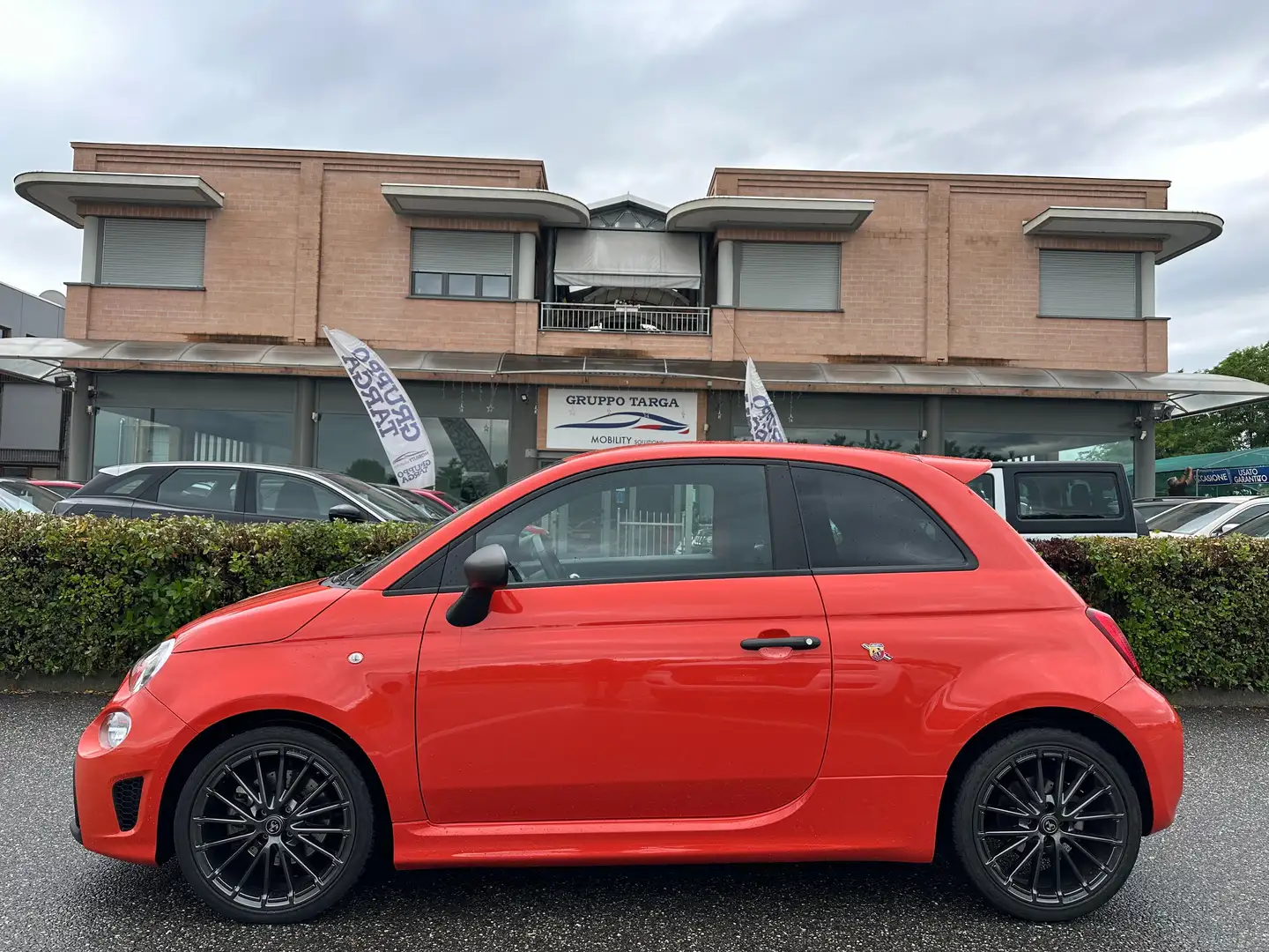 Abarth 595 595 1.4 t-jet 165cv Orange - 1