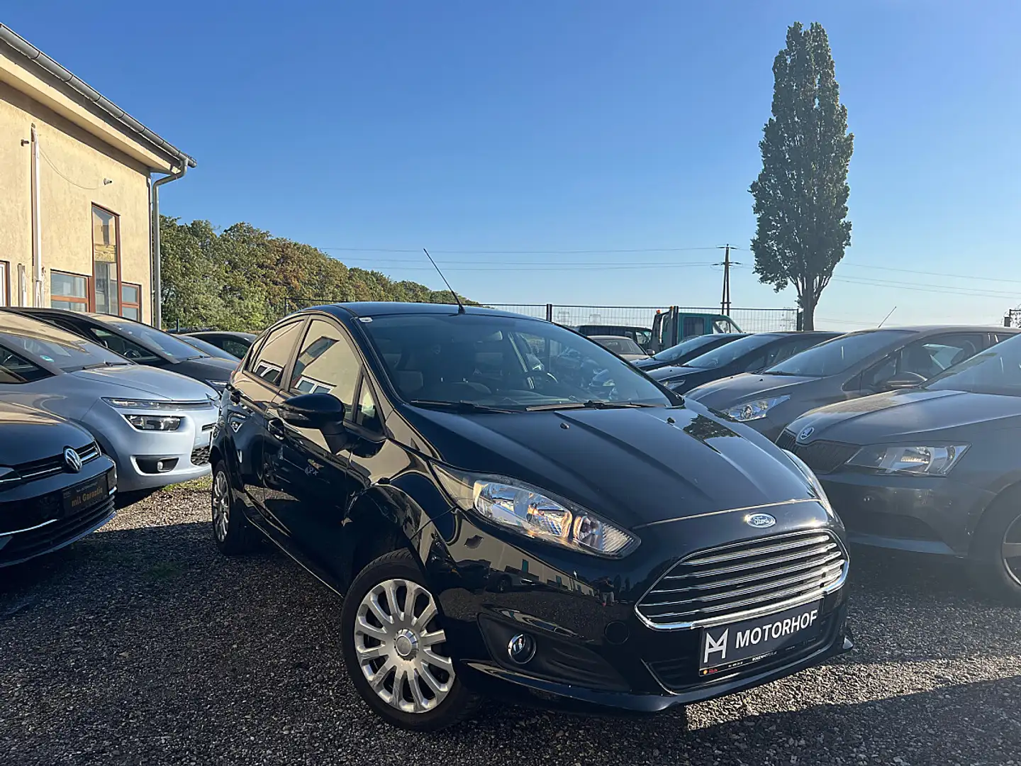 Ford Fiesta 1.25 Trend · Pickerl neu 03/2027 · Federn und B... Schwarz - 1