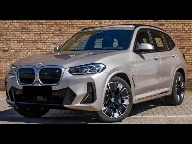 BMW iX3