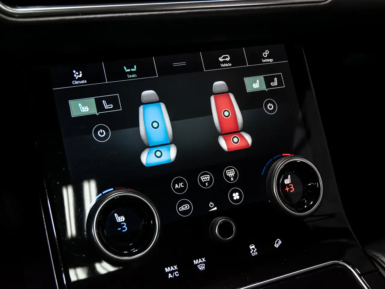 Land Rover Range Rover Velar снимка Land Rover Range Rover Velar