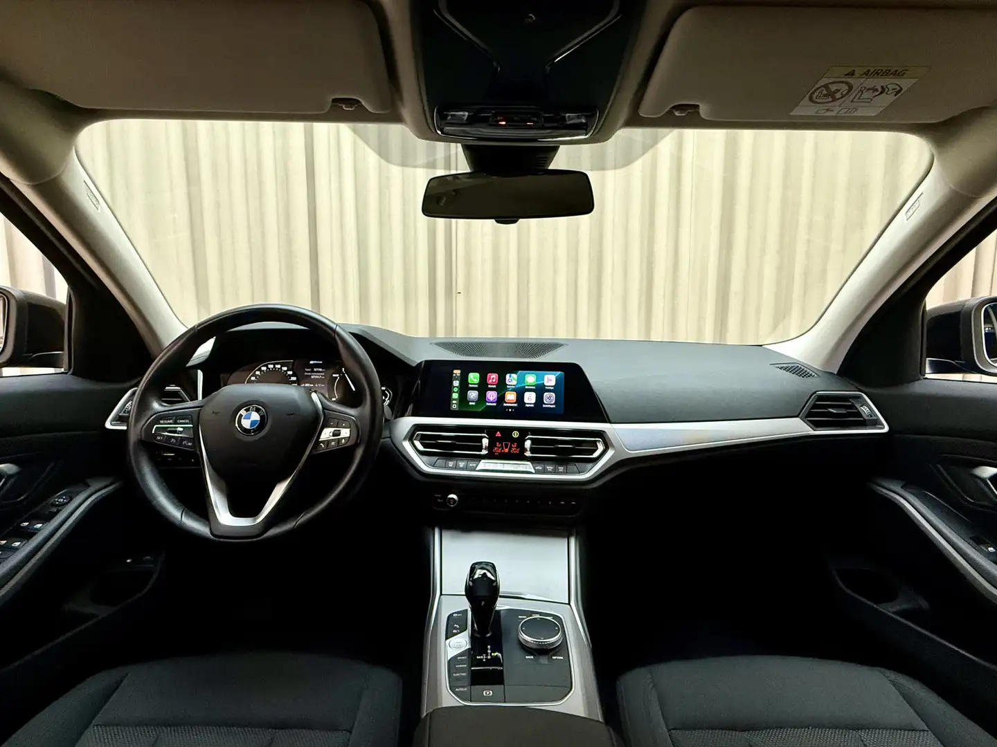 BMW 330 3-serie Touring 330e *Carplay* Dealer Onderhouden Nero - 2