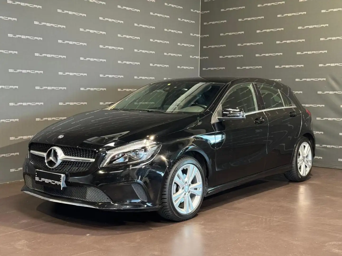 Mercedes-Benz A 180 d Automatic Premium Nero - 1