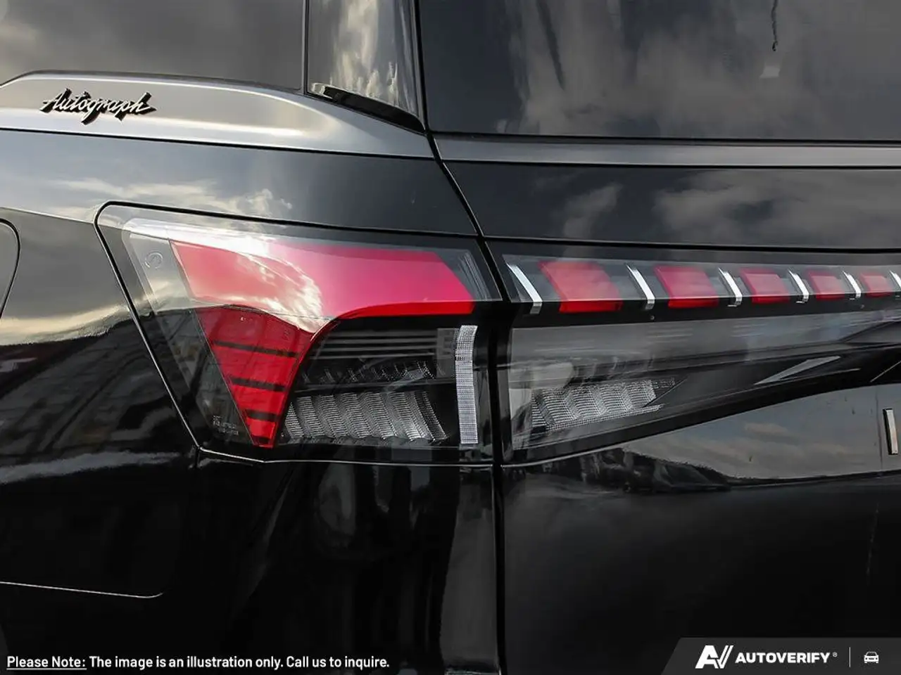 Infiniti QX80 снимка Infiniti QX80