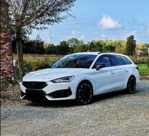 Break ~Sportstourer~Hybride in TOPSTAAT